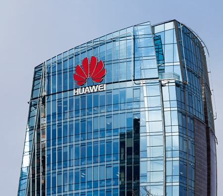 “Blagi” rast Huawei, prihod 43,5 milijardi evra