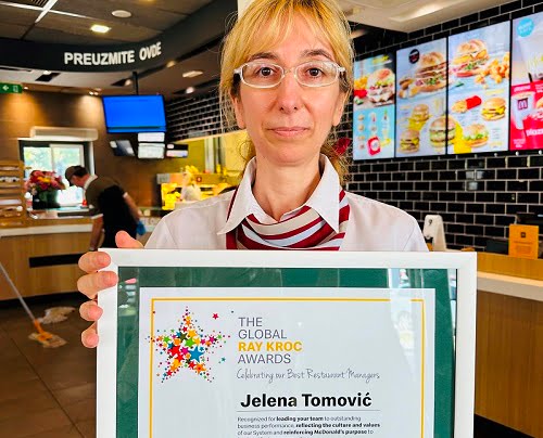 Nagrada  Ray Kroc upravnici McDonald’s objekta iz Beograda