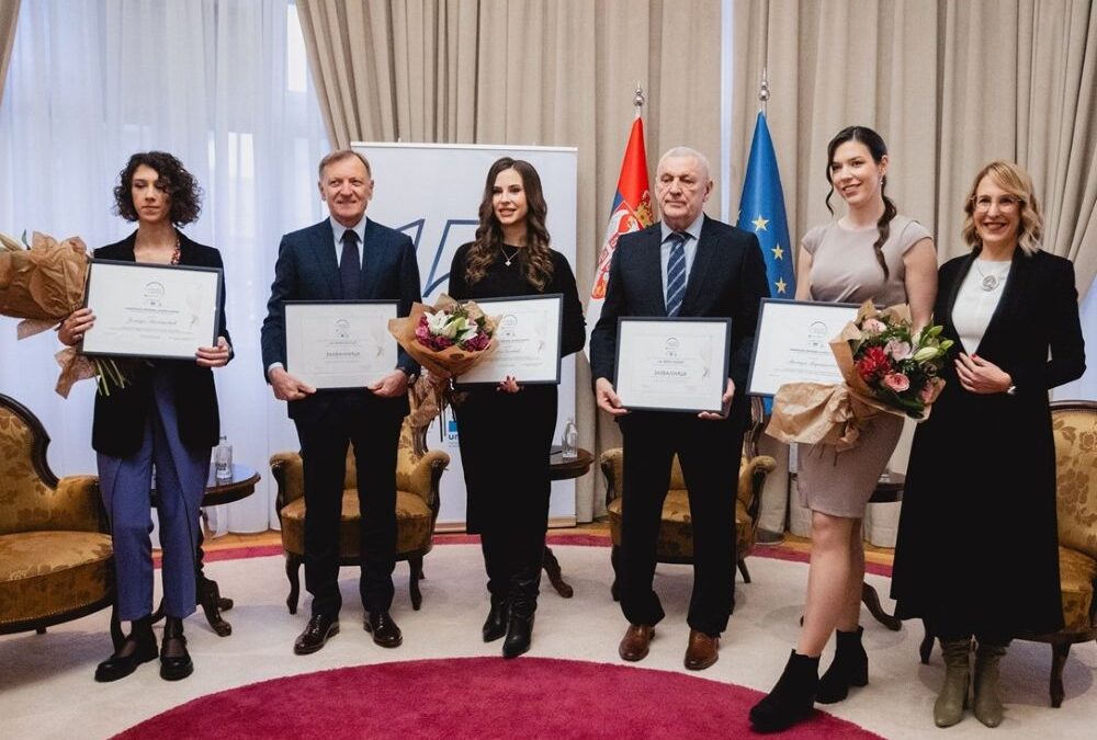 Jelica, Ana i Milica najbolje mlade naučnice u Srbiji