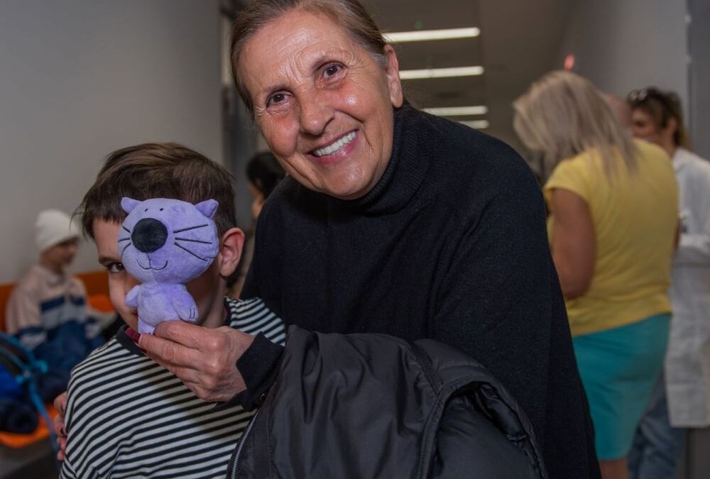 Donacija i osmesi za mališane sa onkologije