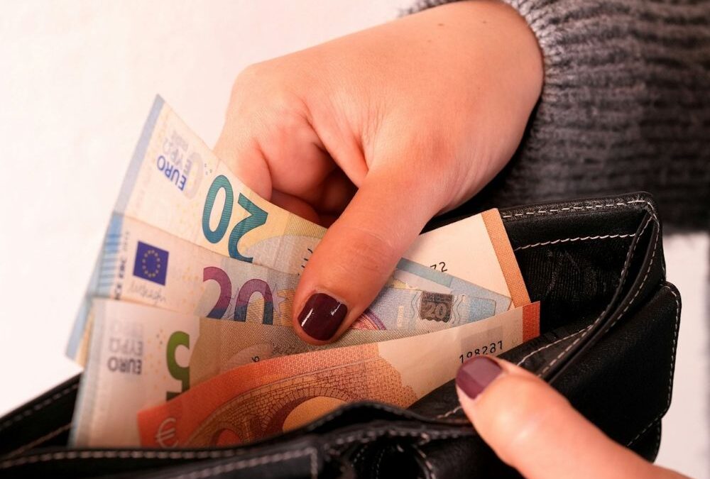 Lakše slanje novca iz dijaspore: WU na hiljadama Deutsche Post-a u Nemačkoj
